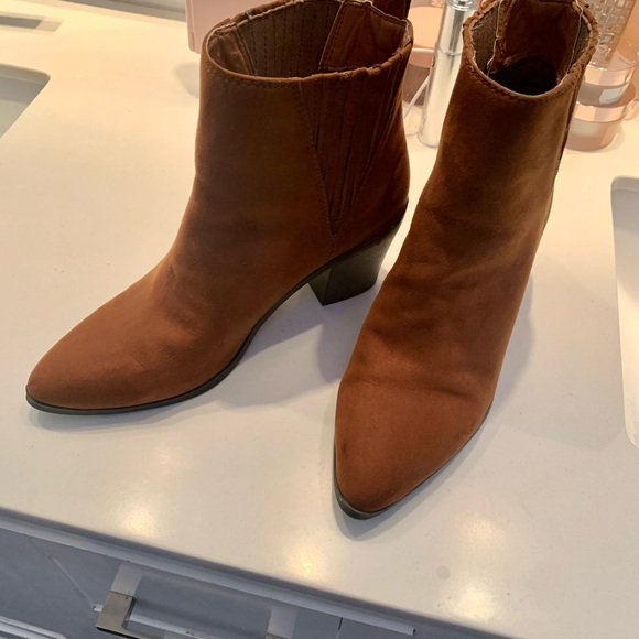 Esprit Chestnut Brown Faux Suede Leather Boots Size 8 - Picture 3 of 4